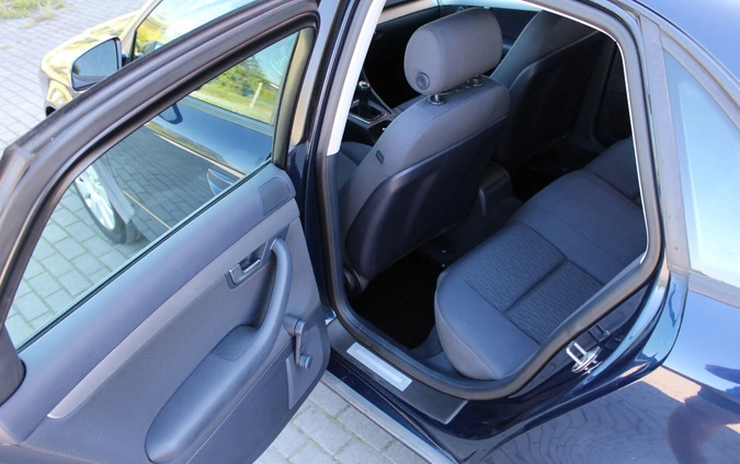 Audi A4 cena 16800 przebieg: 438000, rok produkcji 2006 z Sobótka małe 562
